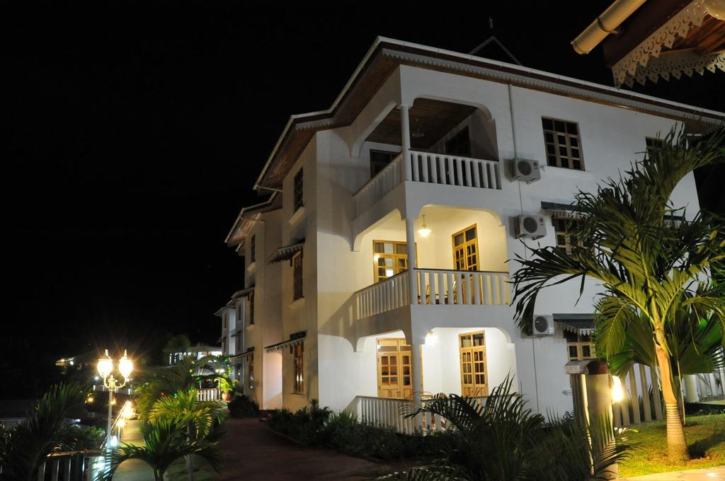 La Fontaine Holiday Apartment ベル・オンブレ エクステリア 写真
